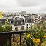 Montmartre Gem